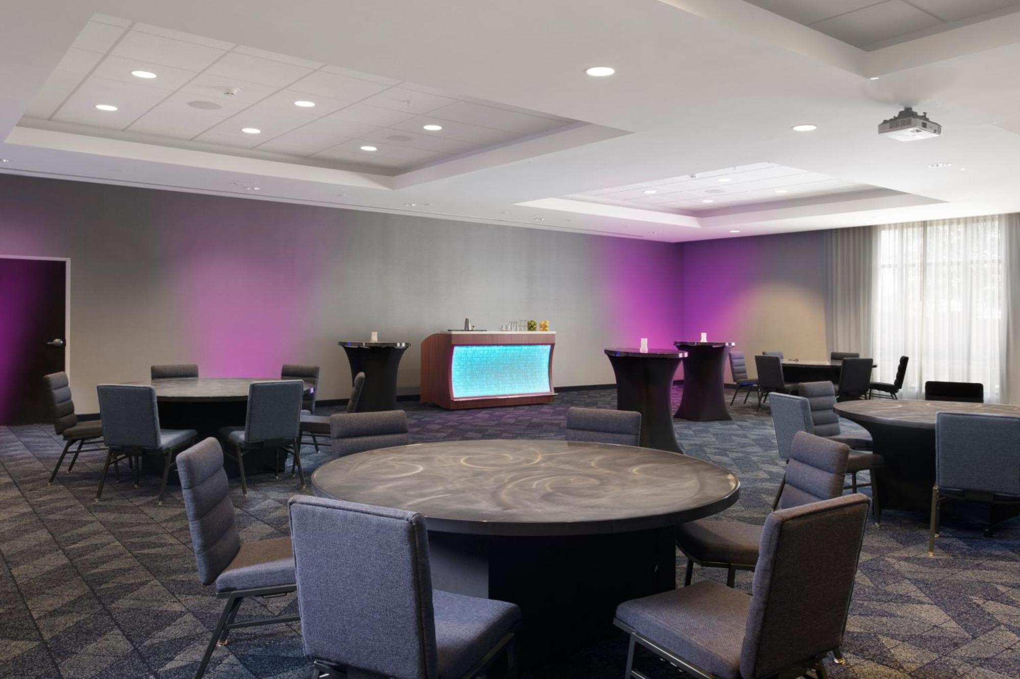 Courtyard By Marriott Lubbock Downtown/University Area Zewnętrze zdjęcie