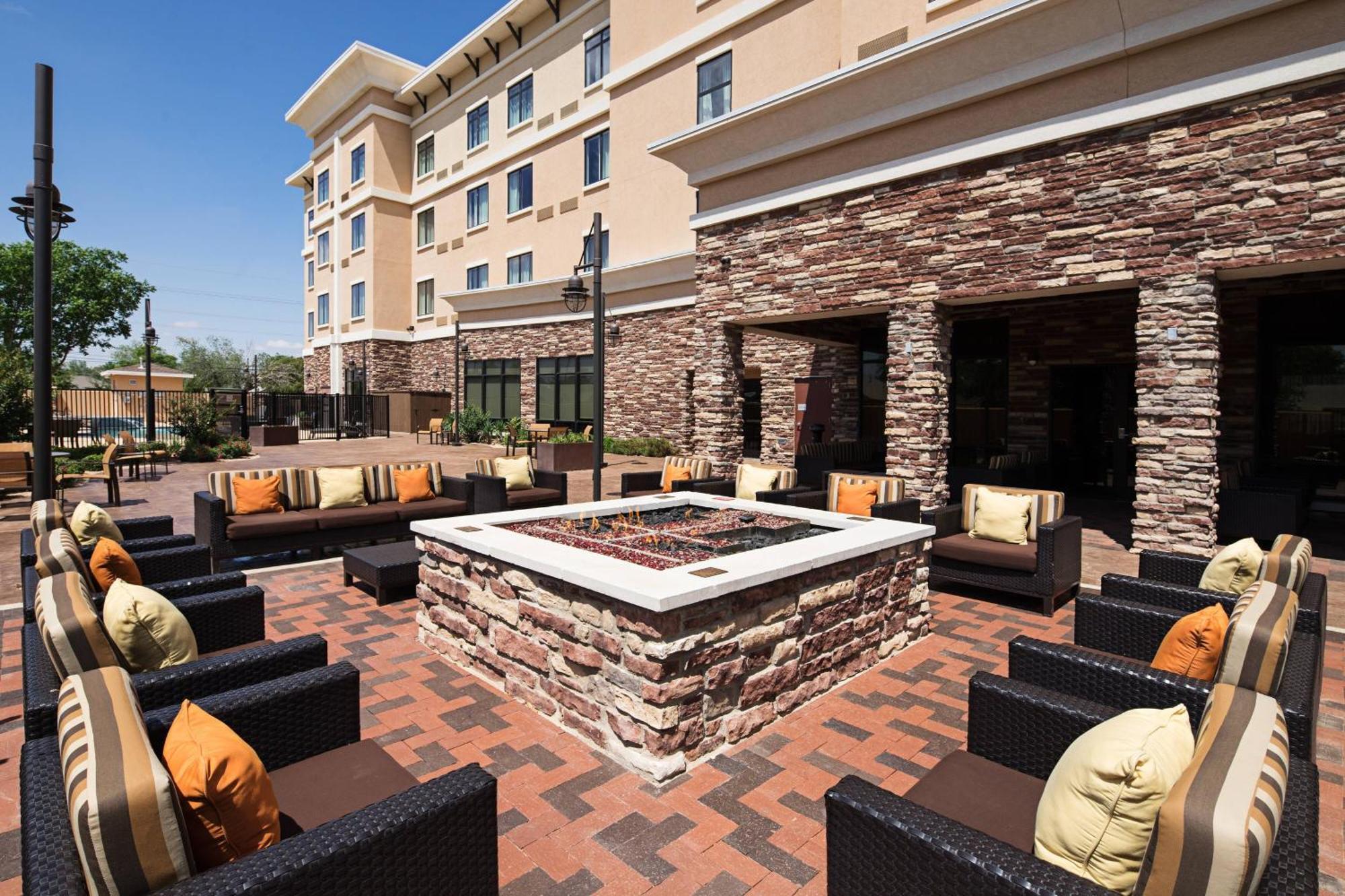 Courtyard By Marriott Lubbock Downtown/University Area Zewnętrze zdjęcie