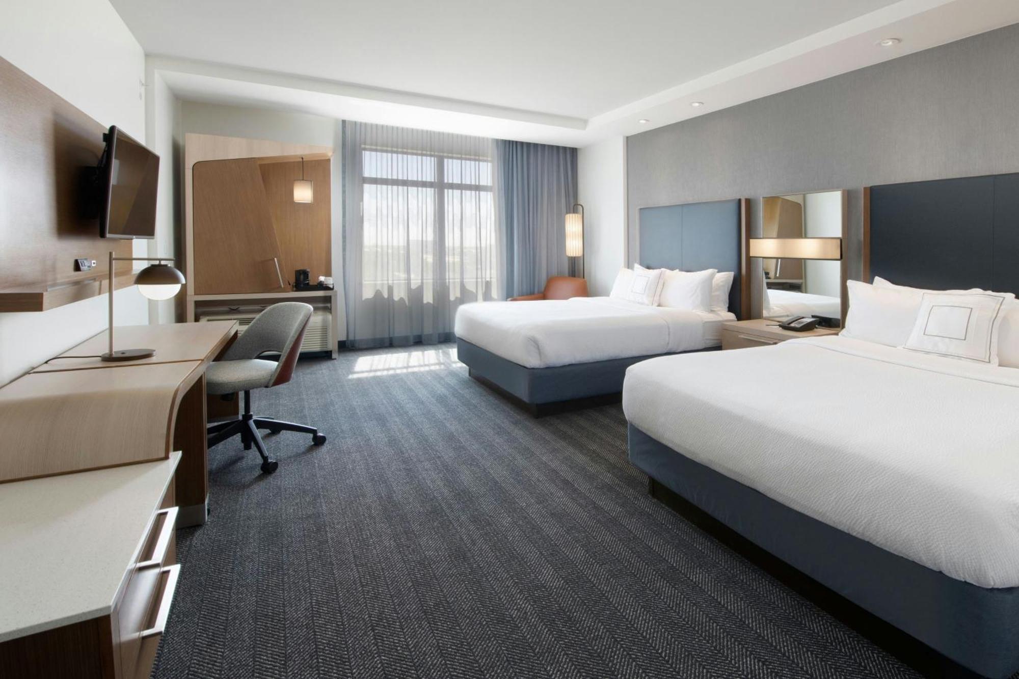 Courtyard By Marriott Lubbock Downtown/University Area Zewnętrze zdjęcie